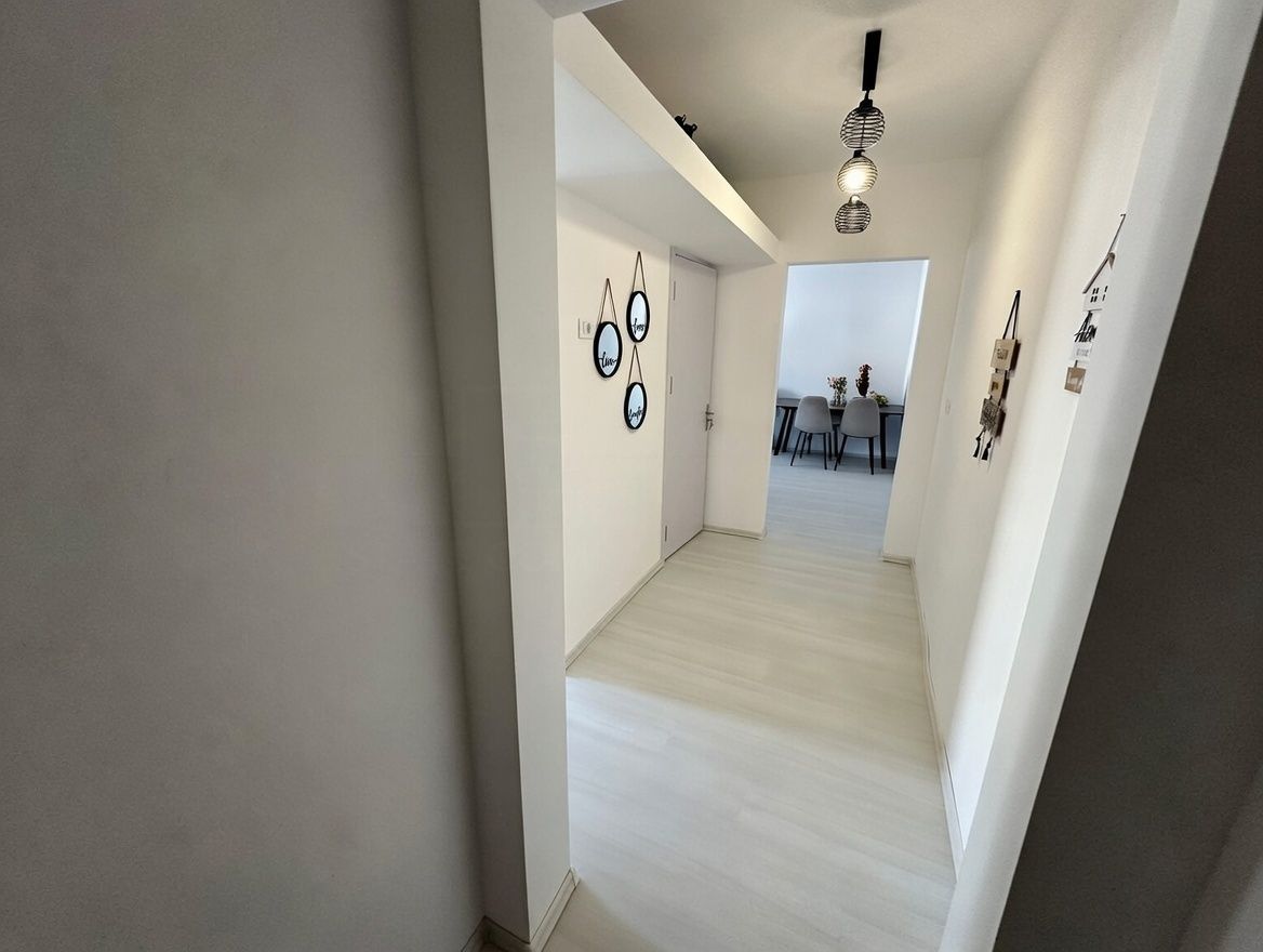 Apartament 2 camere | Etaj 2 | Radauti - Poză 5