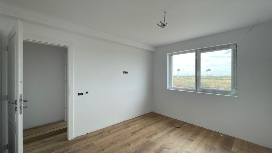 Duplex 4 camere - Urseni - 5 minute de Timisoara - Poză 7