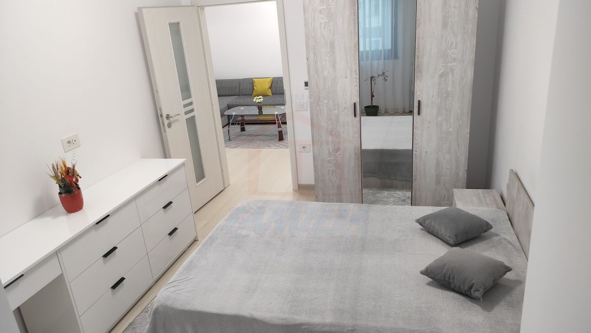 APARTAMENT CU 2 CAMERE DE ÎNCHIRIAT – MICRO 17 - Poză 2