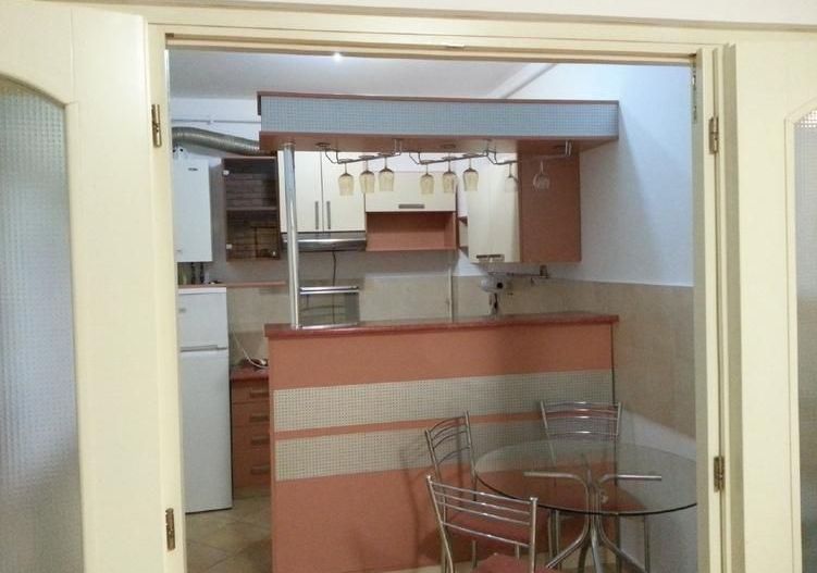 Apartament cu o camera | 40 mp | Bucatarie Separata | Centrala Proprie | UMF - Poză 7