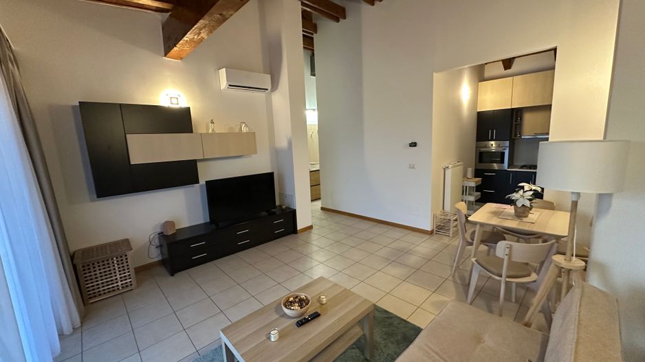 Apartment 2 canere la intrare in Dumbravita - Poză 9