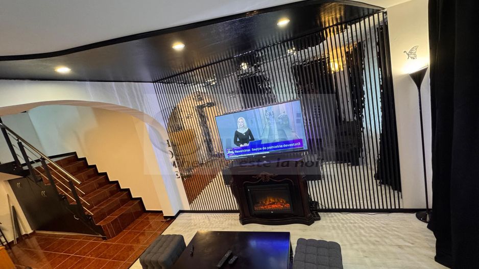 Casa/Vila de inchiriat Sararie - 700 euro - Poză 1