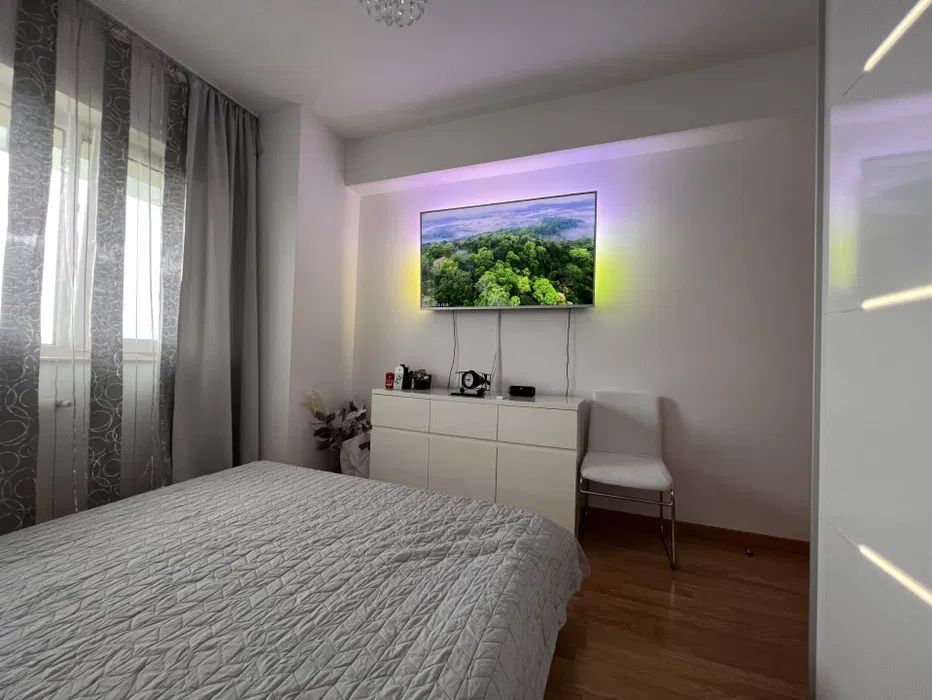3 camere Viva City cu Parcare - Poză 1