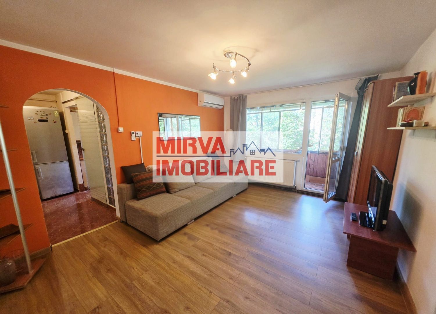 Apartament 2 camere, confort 1, zona Nord - Poză 1