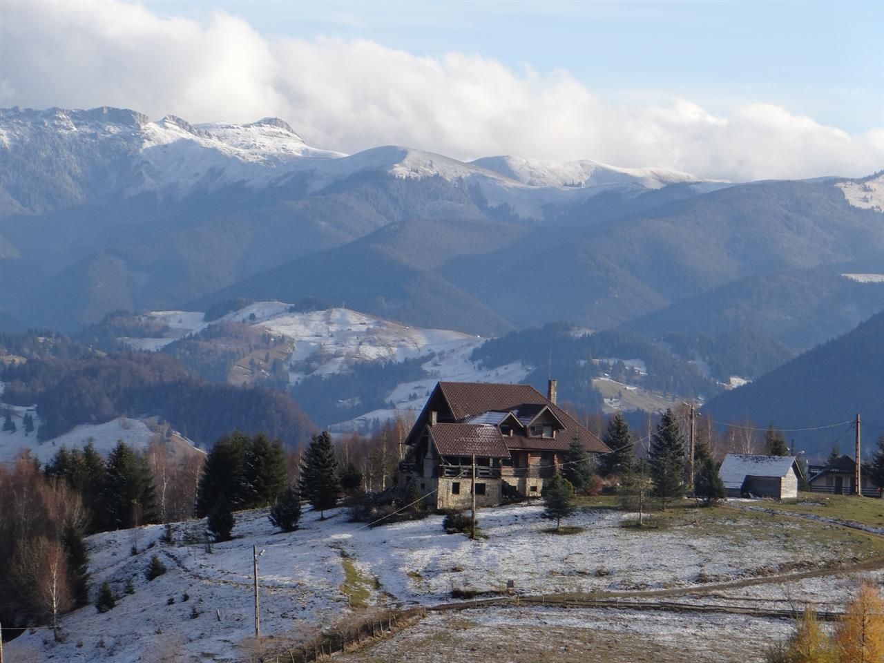 In locatia de basm: - Pestera, Moieciu, Brasov, utilitati, accesibilitate - Poză 30