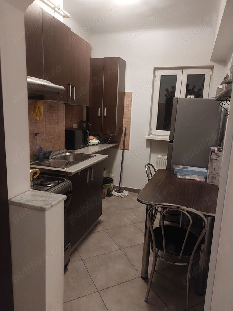 APARTAMENT  COCHET ZONA CAPITALE - Poză 3