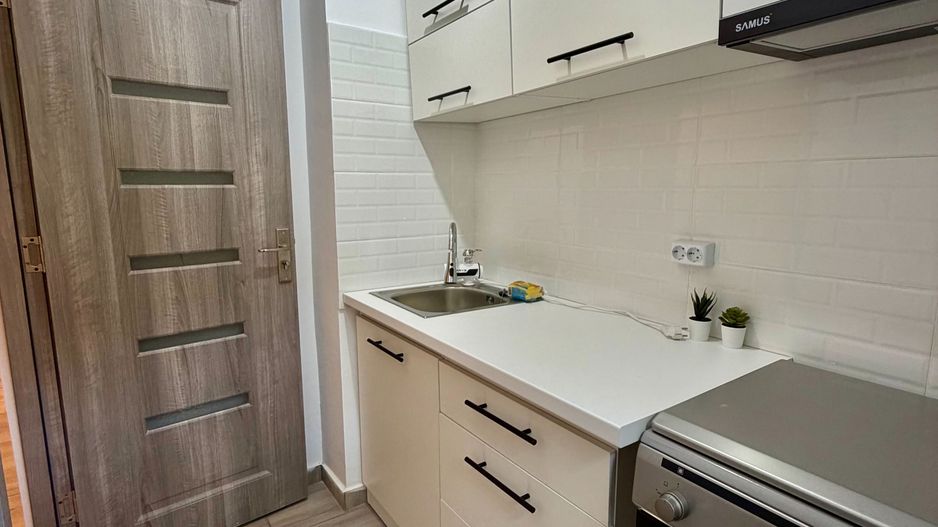 Garsoniera renovata, prima inchiriere - Drumul Taberei - Poză 6