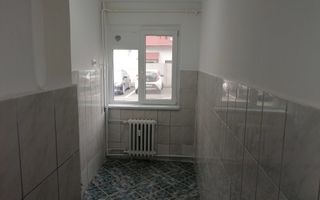 2 camere | renovat | investitie | zona excelenta | - Poză 5