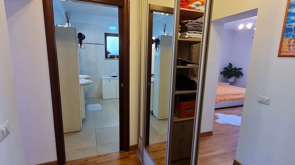Vila generoasa,zona Lunei - Poză 25
