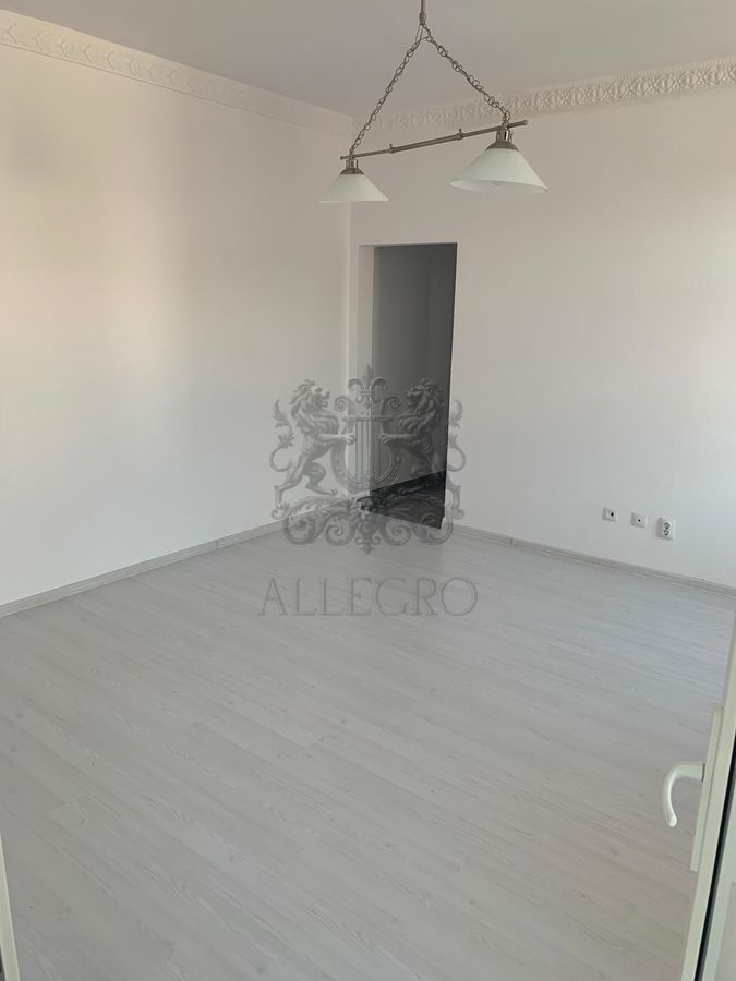 Casa Individuala | Vasile Lascar - Eminescu | 355 mp utili | 9 Camere - Poză 9