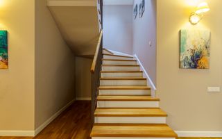 Vilă modernă, cu grădină superbă – ideală pentru o familie! - Poză 10