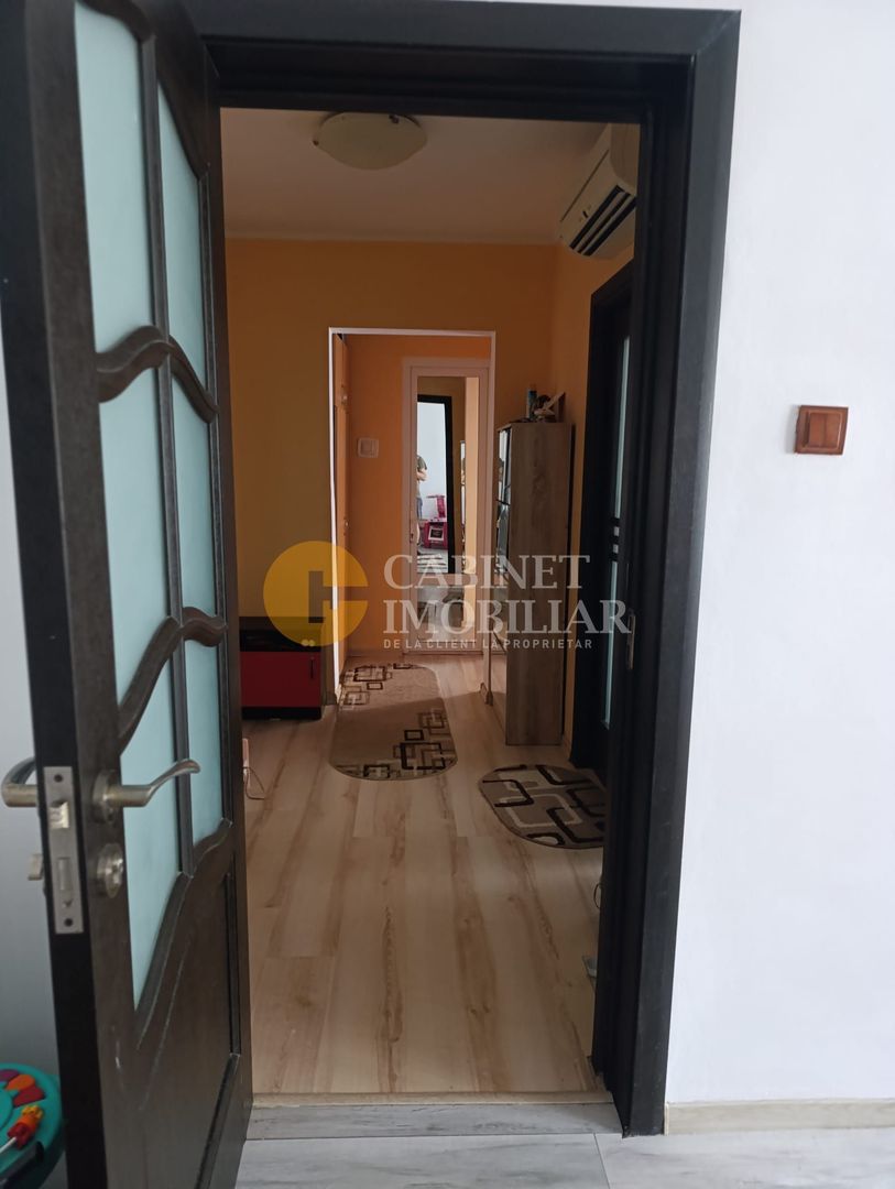 3 camere, decomandat, et. 2/4,  Gradinari,  bloc'80! - Poză 5