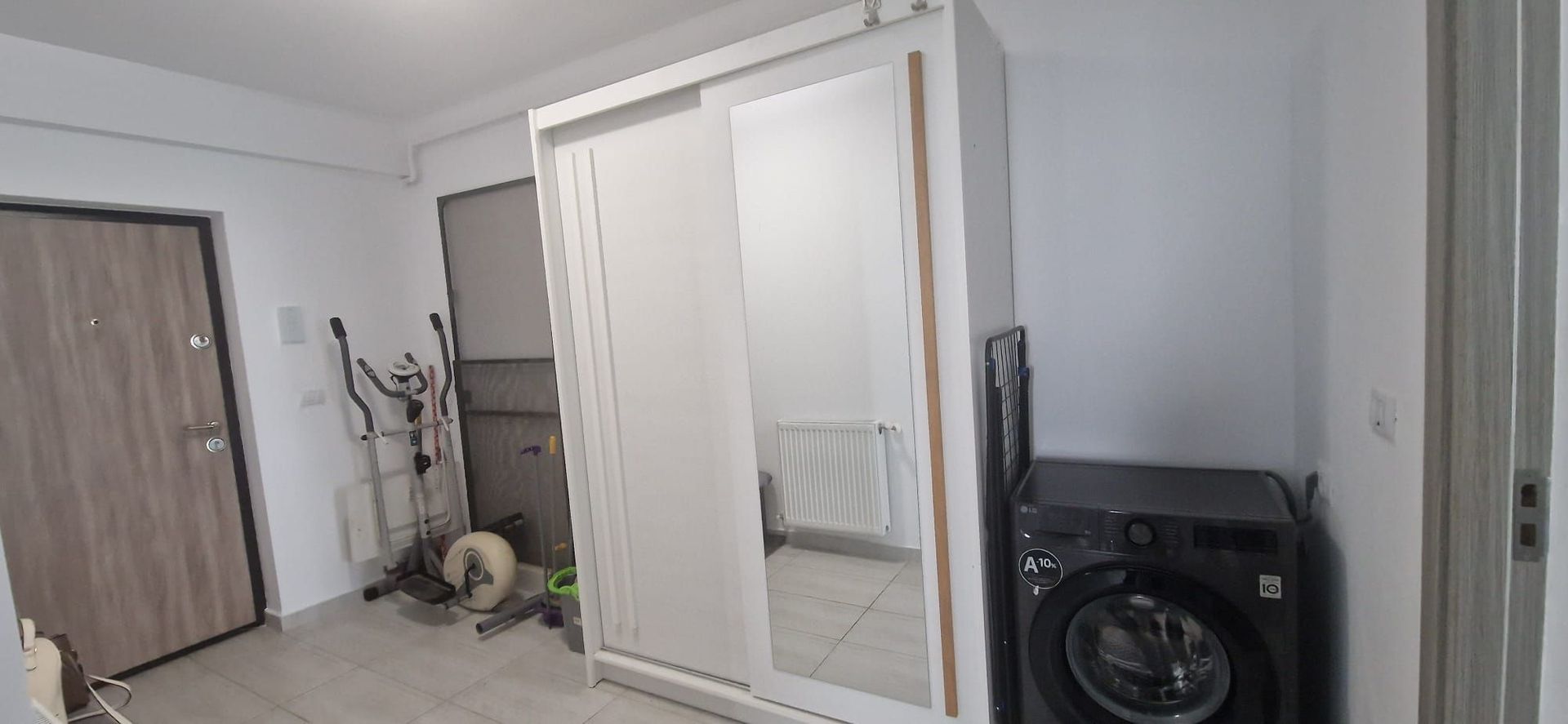 Apartament INTABULAT 2 camere 54 mp. mobilat 95000 euro - Poză 7