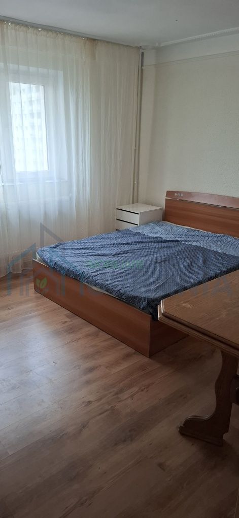 Inchiriez apartament 2 camere decomandat semi utilat - Poză 1