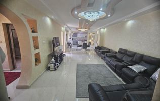 Casa 2 corpuri, 160 mp, teren 1100 mp, Iernut