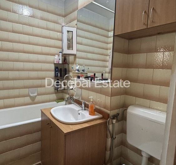 Apartament 3 camere 72 mp Sos Pantelimon decomandat - Poză 5