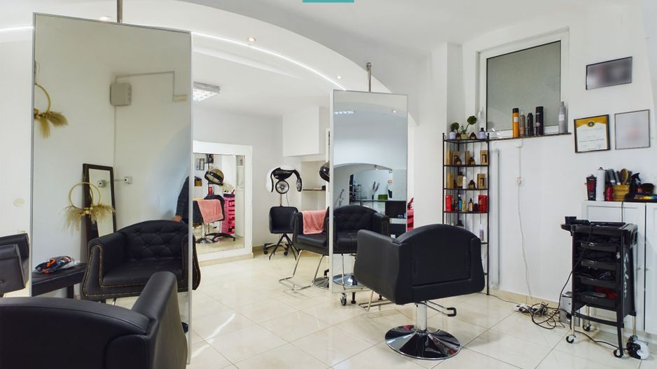 Salon cosmetică, coafor, masaj și relaxare - Poză 2