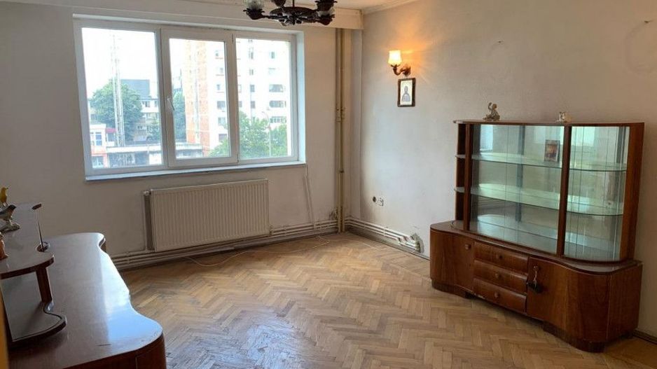 Vanzare Apartament 3 camere Ultracentral - Poză 3