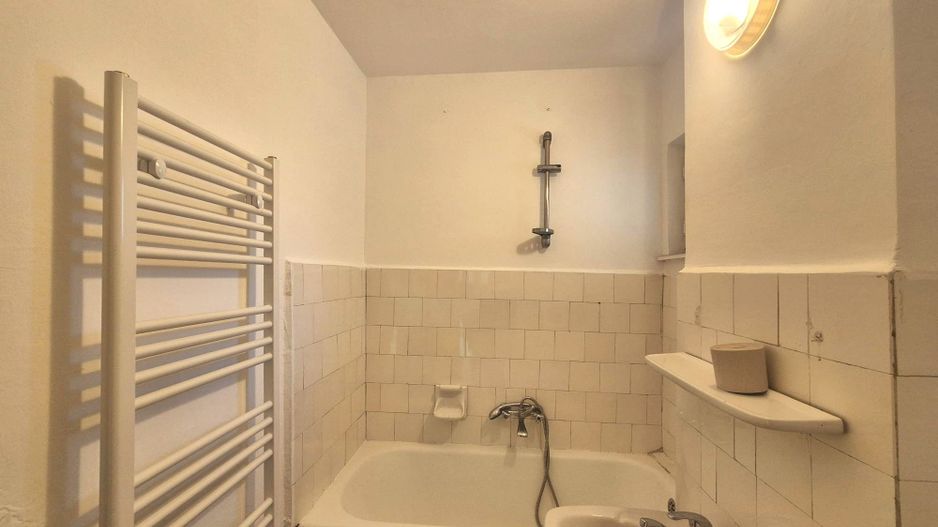 Calea Bucuresti, 2 camere cu priveliste, liber la vânzare - Poză 10