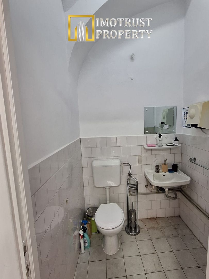 Spațiu ultracentral de vânzare în Arad | 87 mp utili - Poză 6
