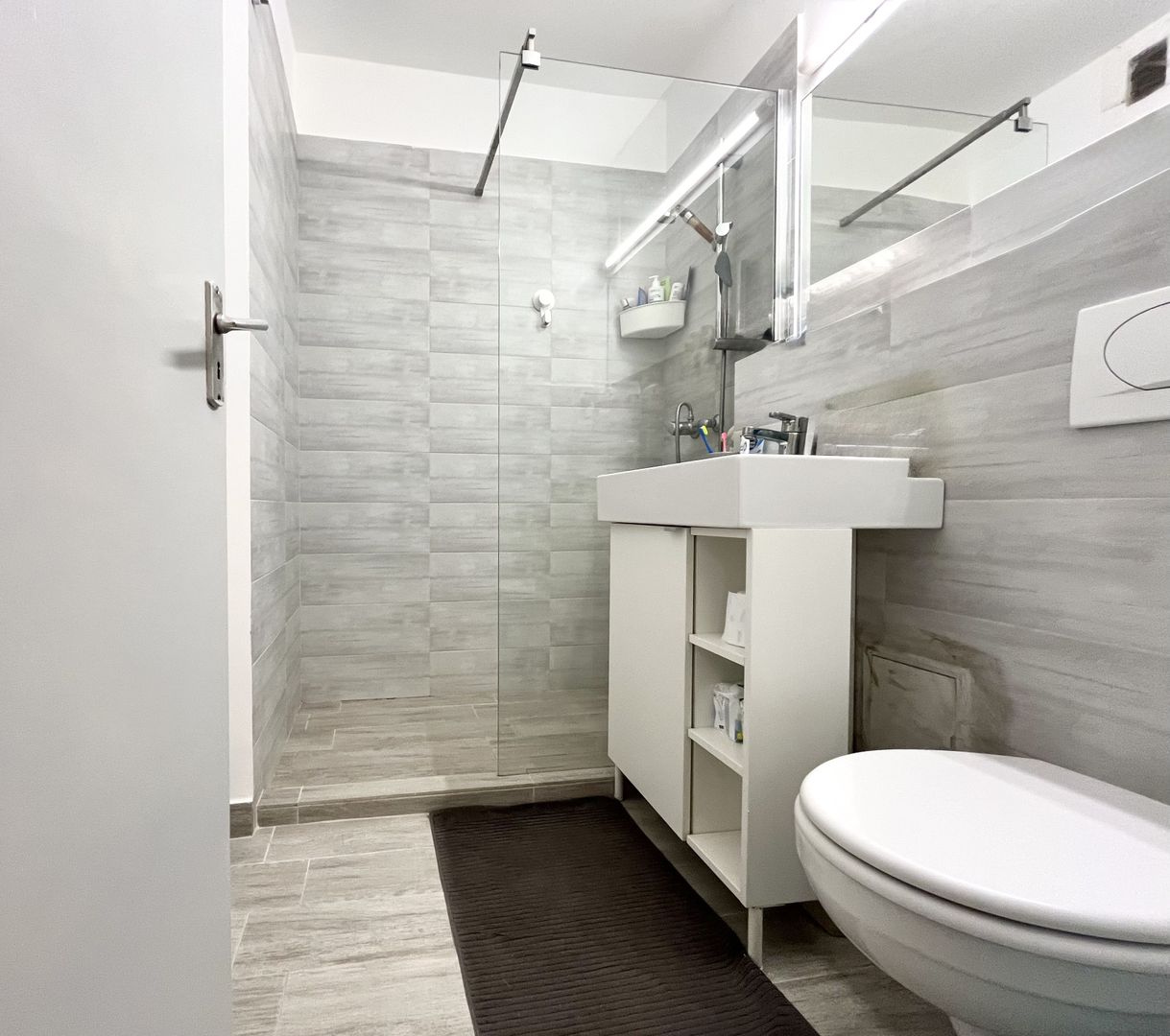 Apartament cu 2 camere, vedere la parc, în zona Central-Piata Unirii - Poză 16