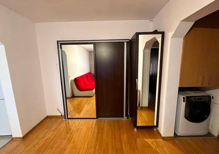 De vanzare apartament 3 camere, zona Rahova-Sebastian - Poză 10