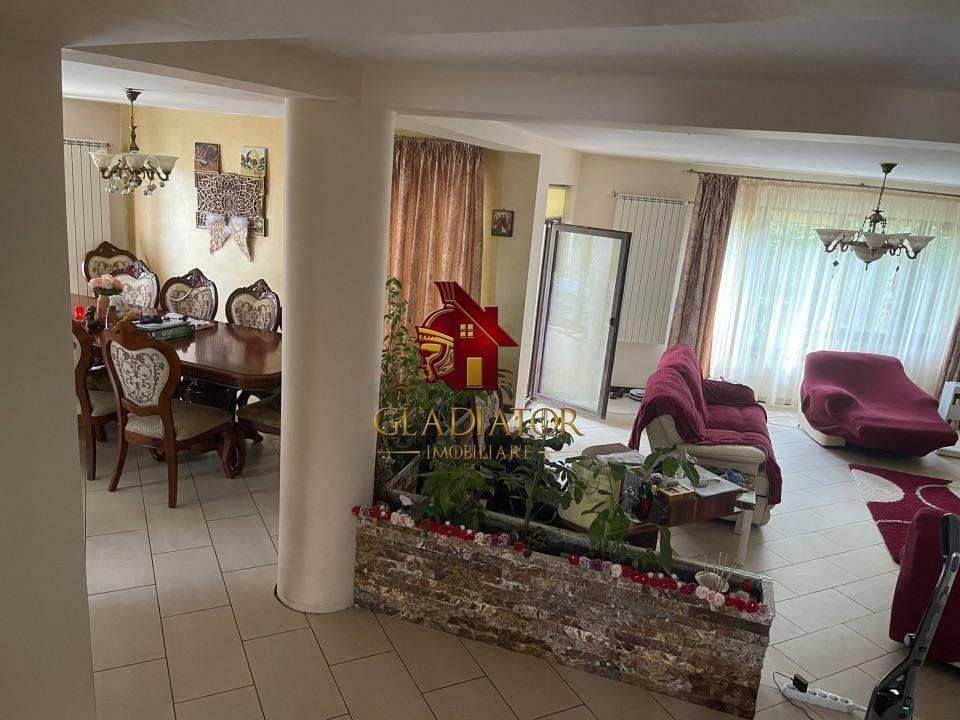 Vila cu terase, garaj si o gradina de vis pentru o familie fericita - Poză 8