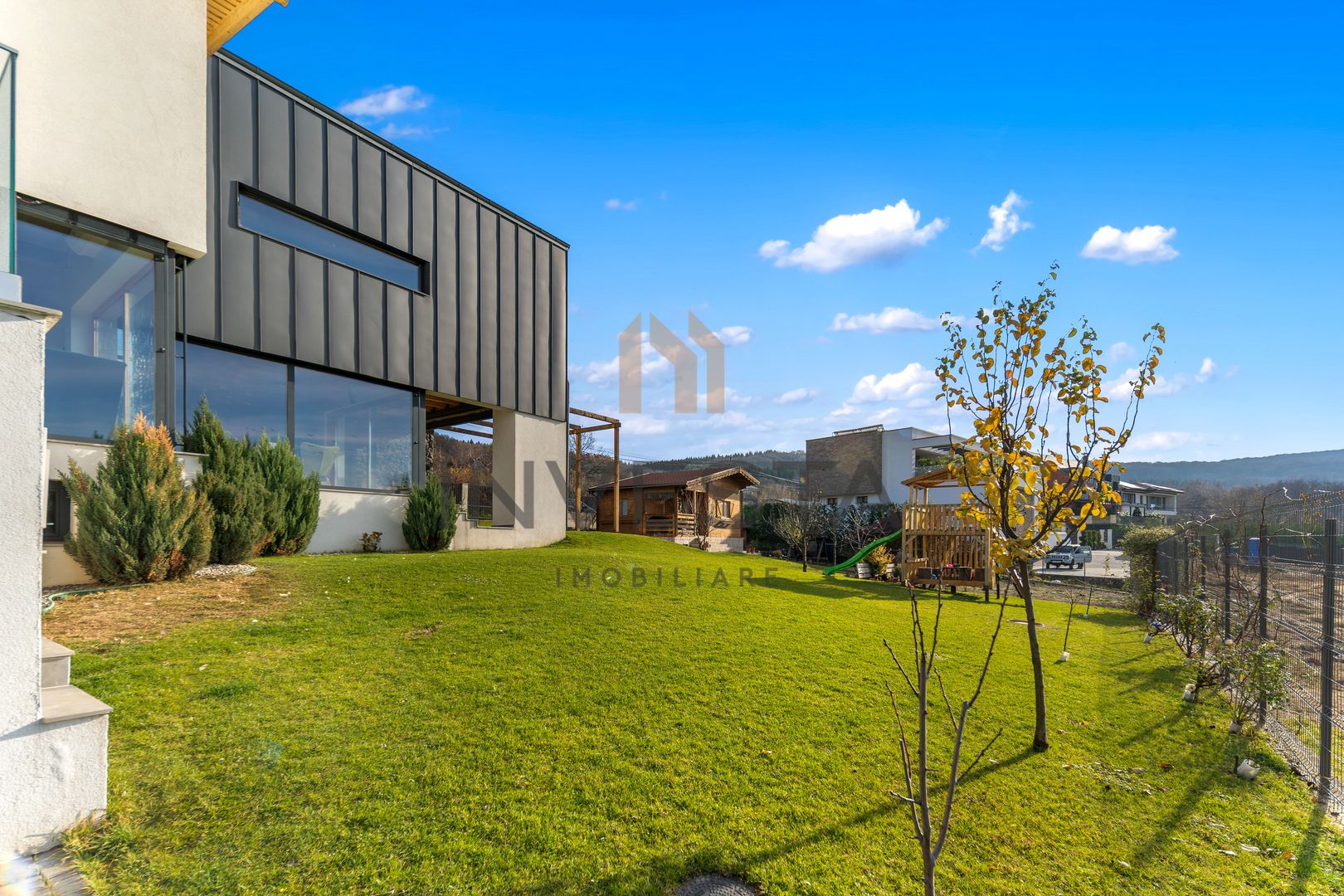 Vila de lux cu panorama spre natura! - Poză 29