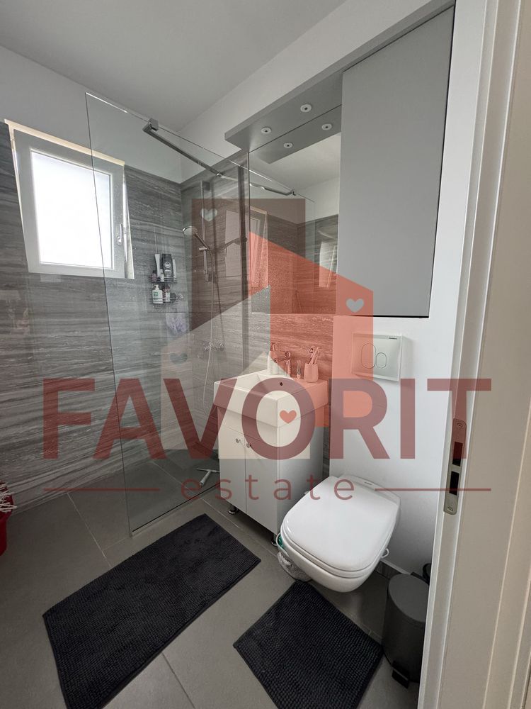 Mobilat si utilat. Pozitie excelenta. Loc de parcare - Poză 7