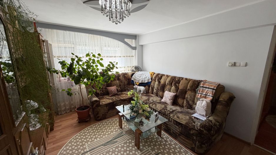 Apartament 2 camere, decomandat  - Cugir - Poză 10