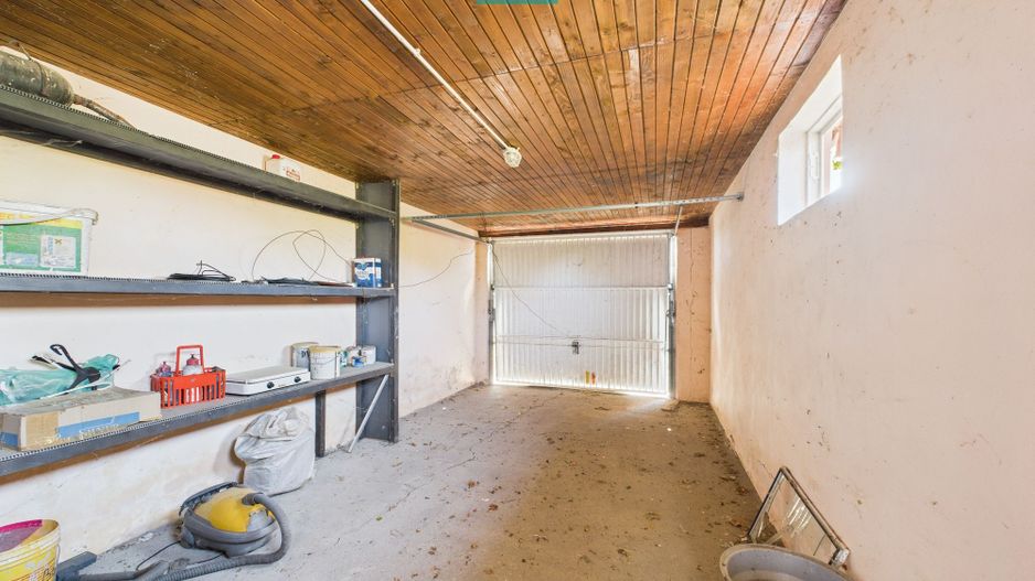 Casă și teren în Moravița, Timiș-poziție excelentă - Poză 5