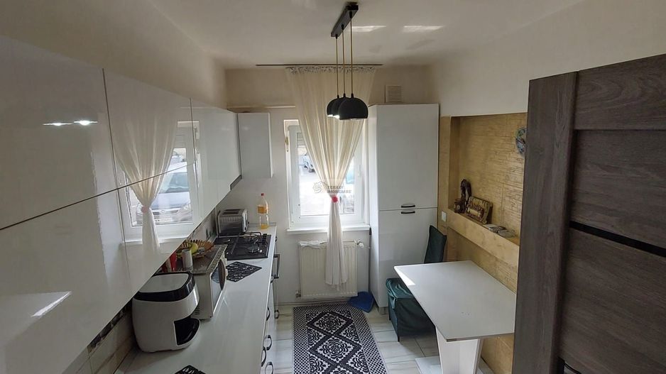 Apartament 3 camere/PARTER/IPJ /str. Lupeni/FOCSANI - Poză 6