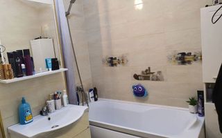 Apartament modern cu 2 camere și parcare subterană, zona Petrom. - Poză 7