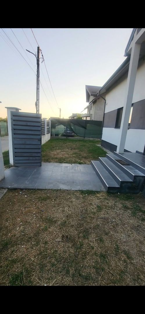 Casa Mogosoaia, constructie noua, 3 bai, zona in dezvoltare, vecini civilizati - Poză 24