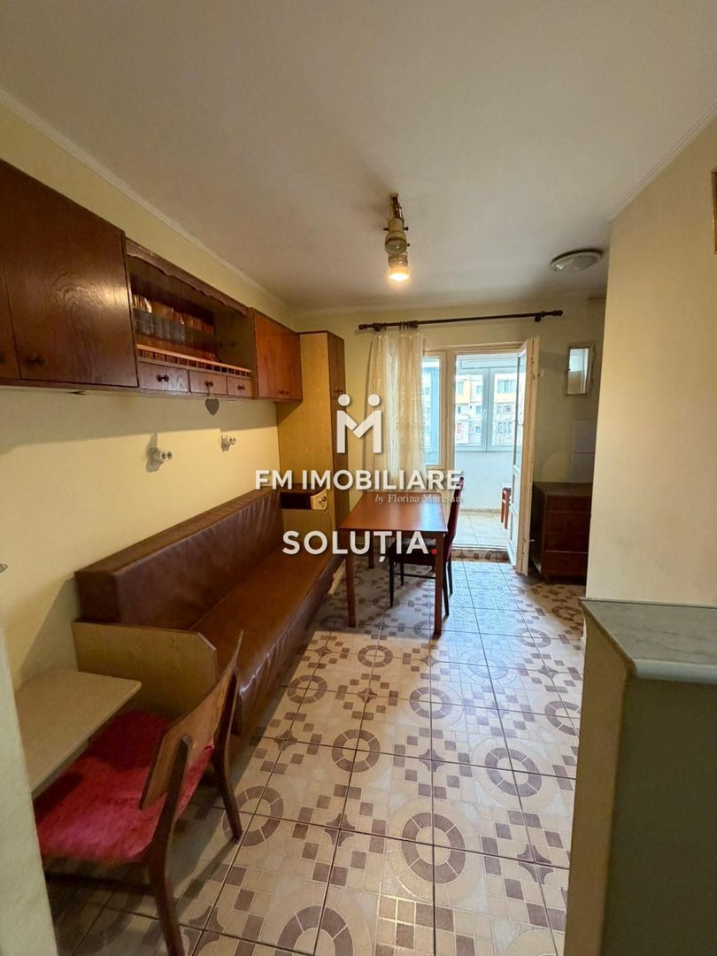 De închiriat apartament 2 camere, decomandat, situat la etajul 2. - Poză 9