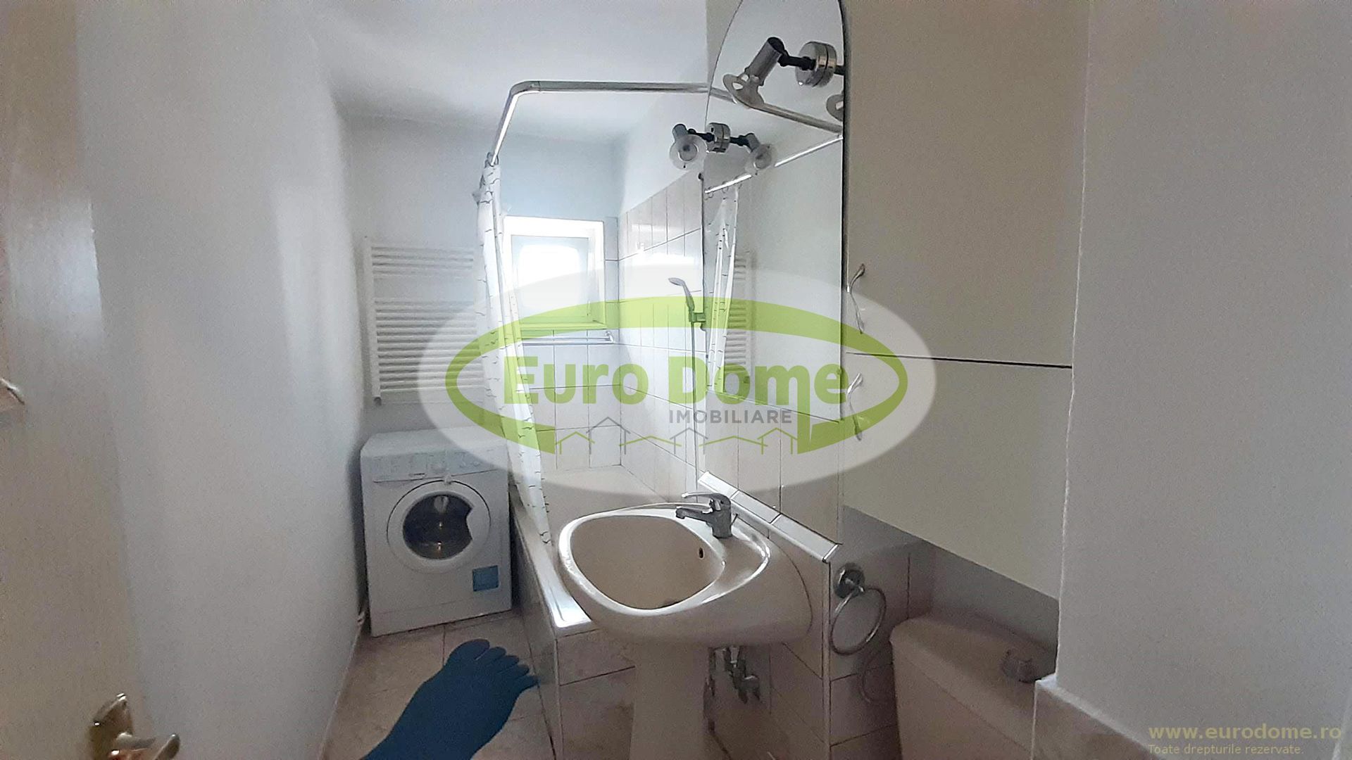 Grivitei ,zona Colinei apartament mobilat si utilat complet - Poză 2