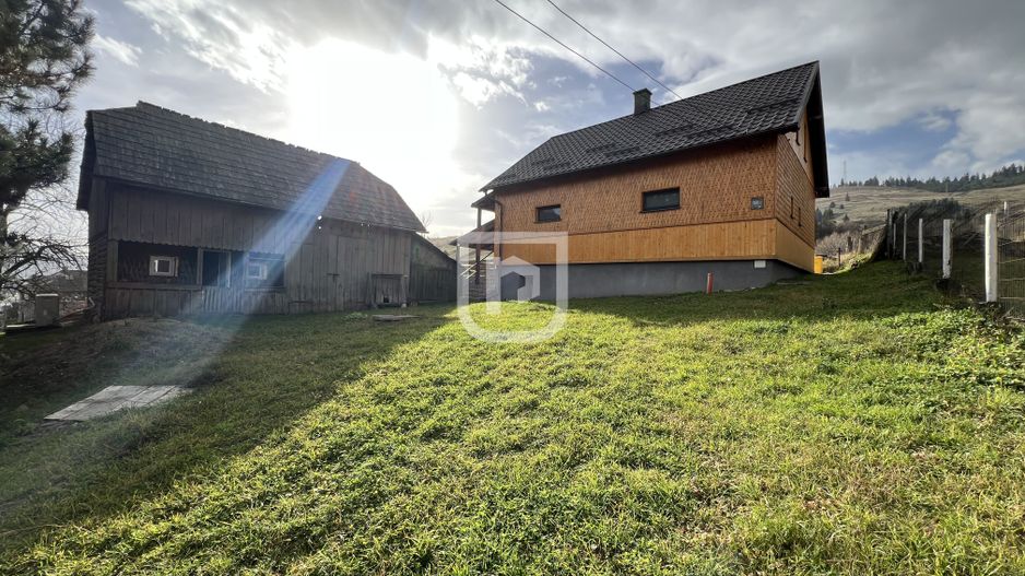 Casa din barne cu 3 dormitoare si pardoseala Gura Humorului - Poză 18