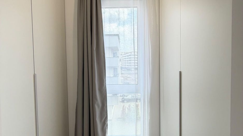 Apartament 2 camere, balcon, etaj intermediar, garaj, zona Eroilor - Poză 11