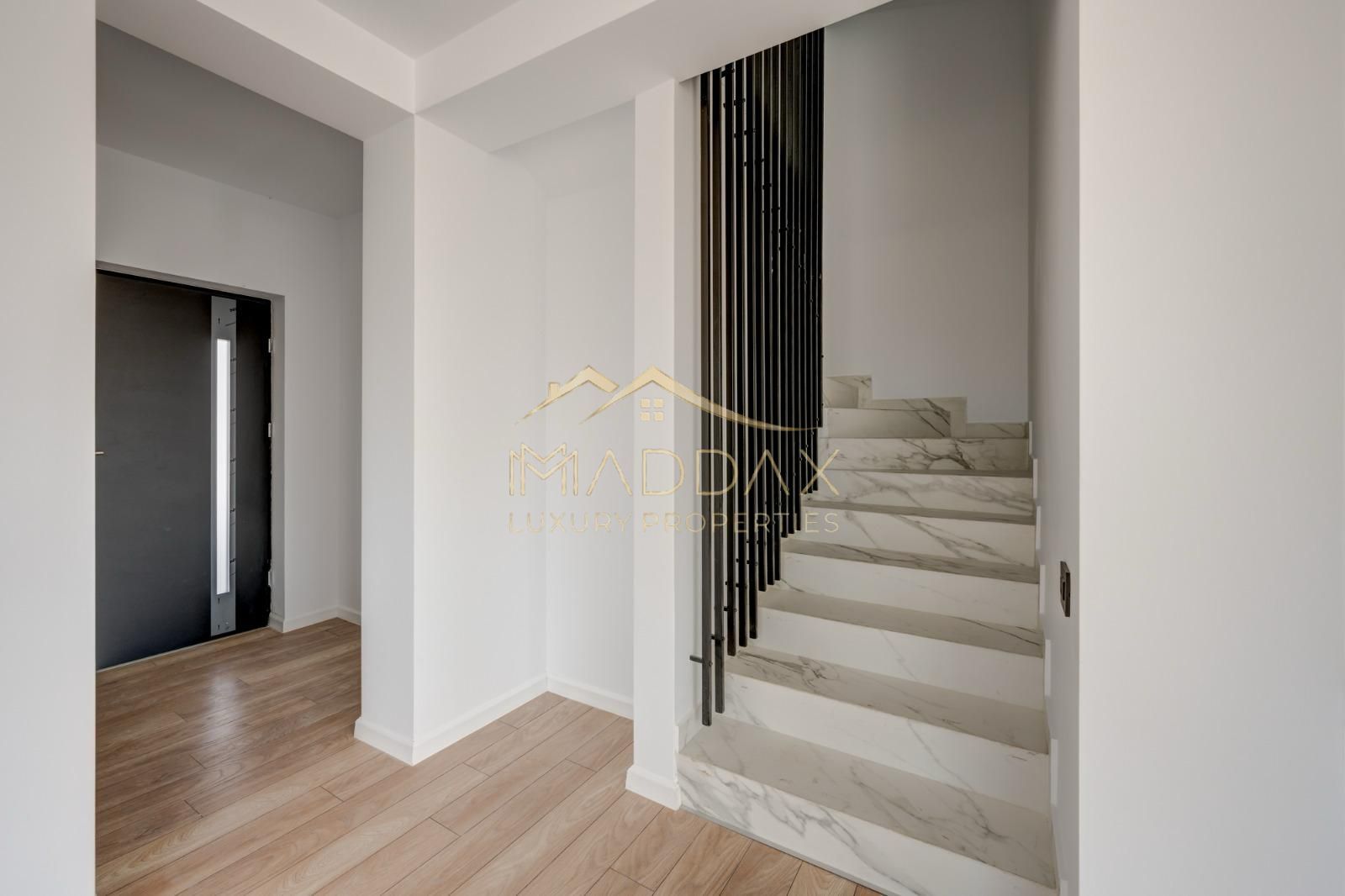 Vila LUX _P+2***5 camere//Lac Pipera-Tunari - Poză 15