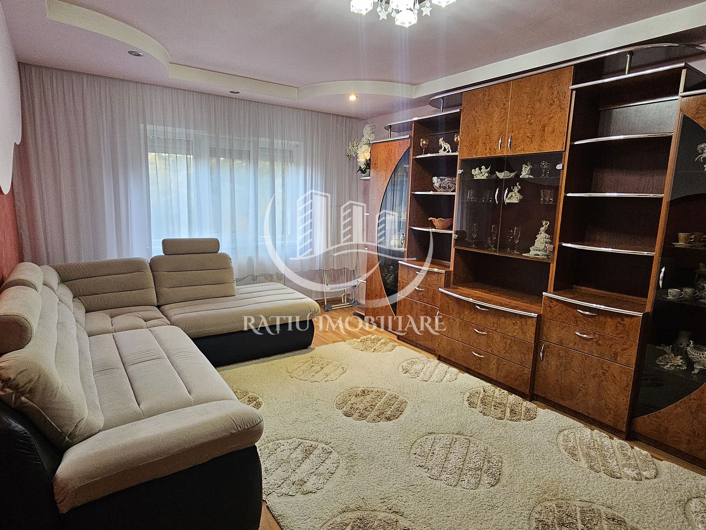 Apartament cu 2 camere | Rogerius | Oradea - Poză 1