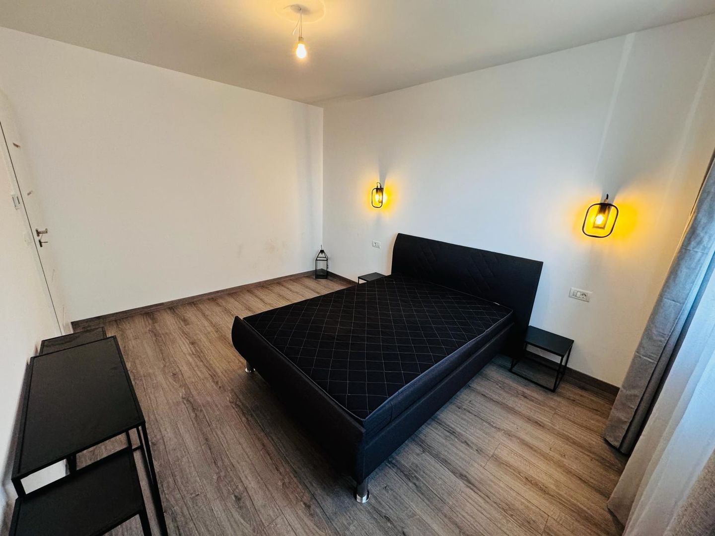 Apartament de inchiriat 3 camere 2 Baii Micalaca, parcare, bloc nou - Poză 15