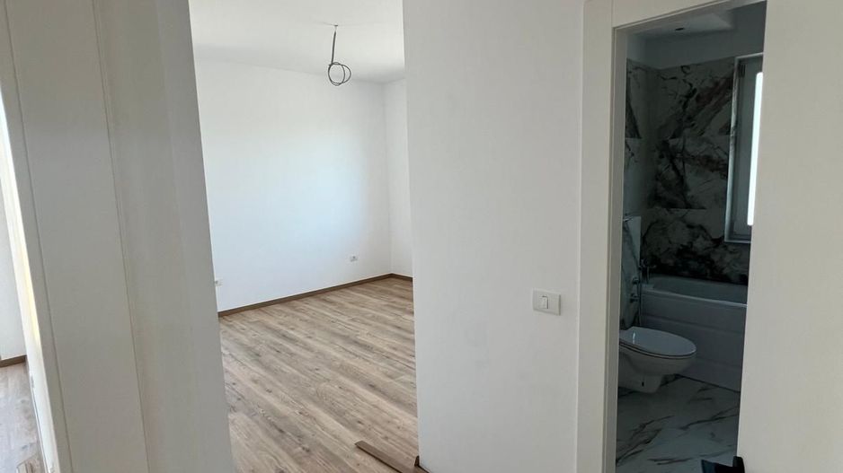 Casa parter Tunari 5 camere curte 500m2, UTILITATI, zona buna - Poză 5