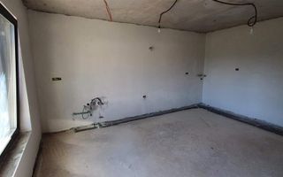 Casa semifinisata, 4 camere, 650 mp teren, Ampoi 3 - Poză 8