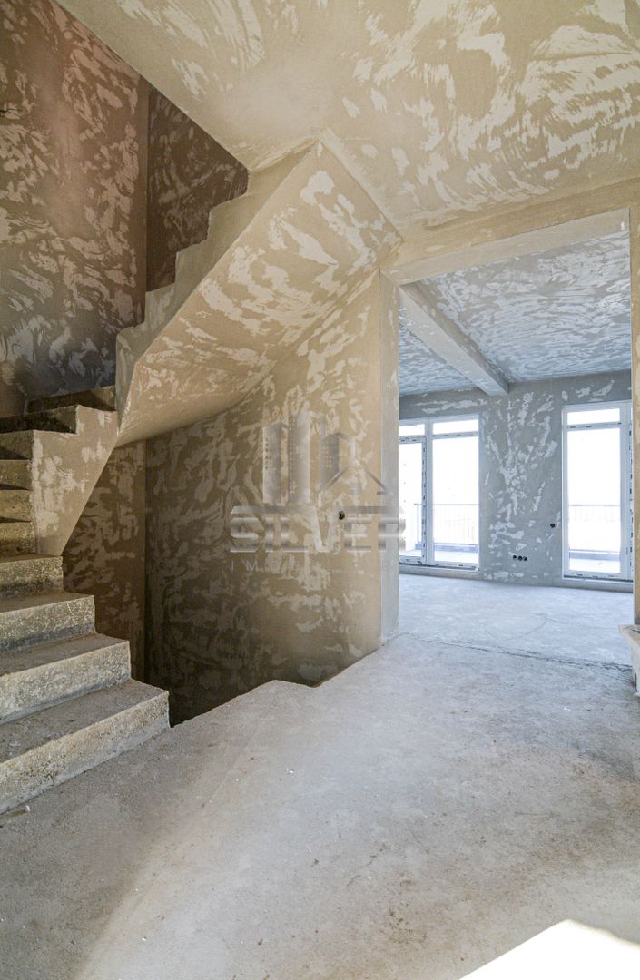 Casa de tip Duplex cu demisol si terasa - Poză 14