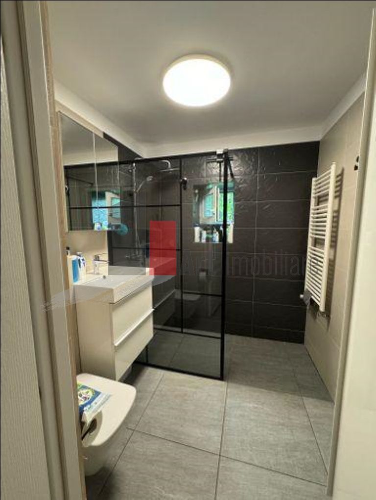 vand apartament 2 camere bld tineretului - Poză 1