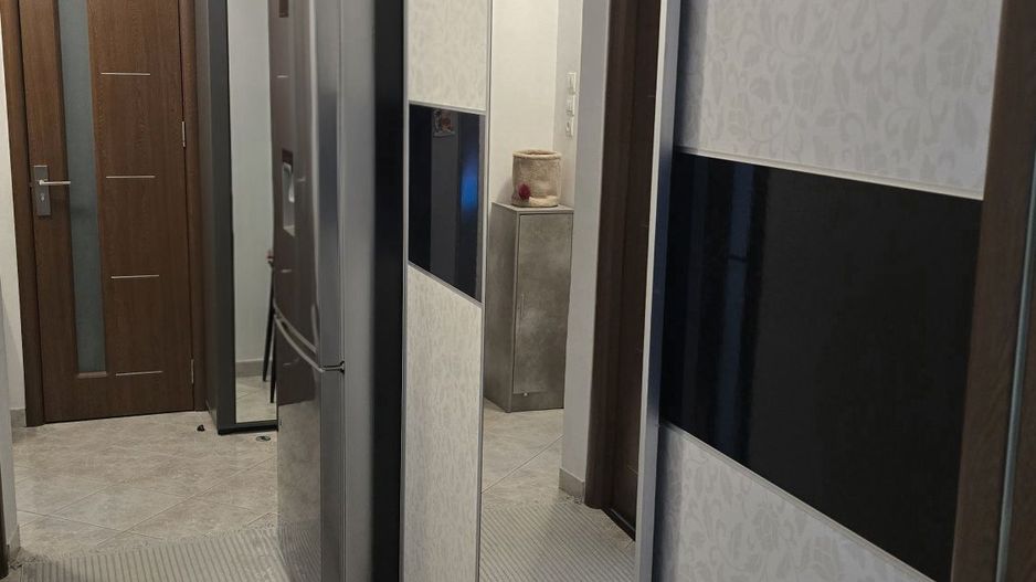 Vânzare Apartament 2 camere, etaj 1/4, renovat, parcare, boxă – Drumul Taberei - Poză 6
