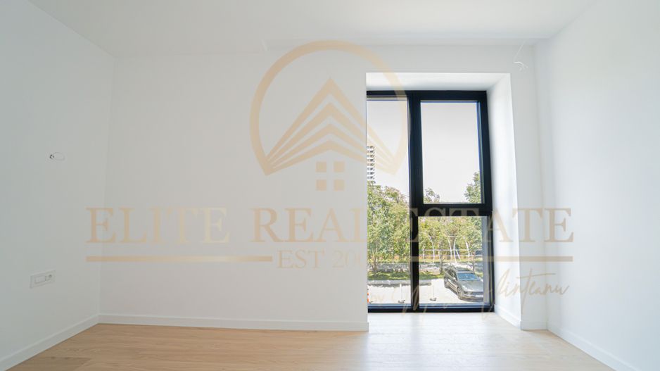 Stațiunea Mamaia - Vânzare apartament cu 4 camere, 3 bai cu vedere la mare. - Poză 12