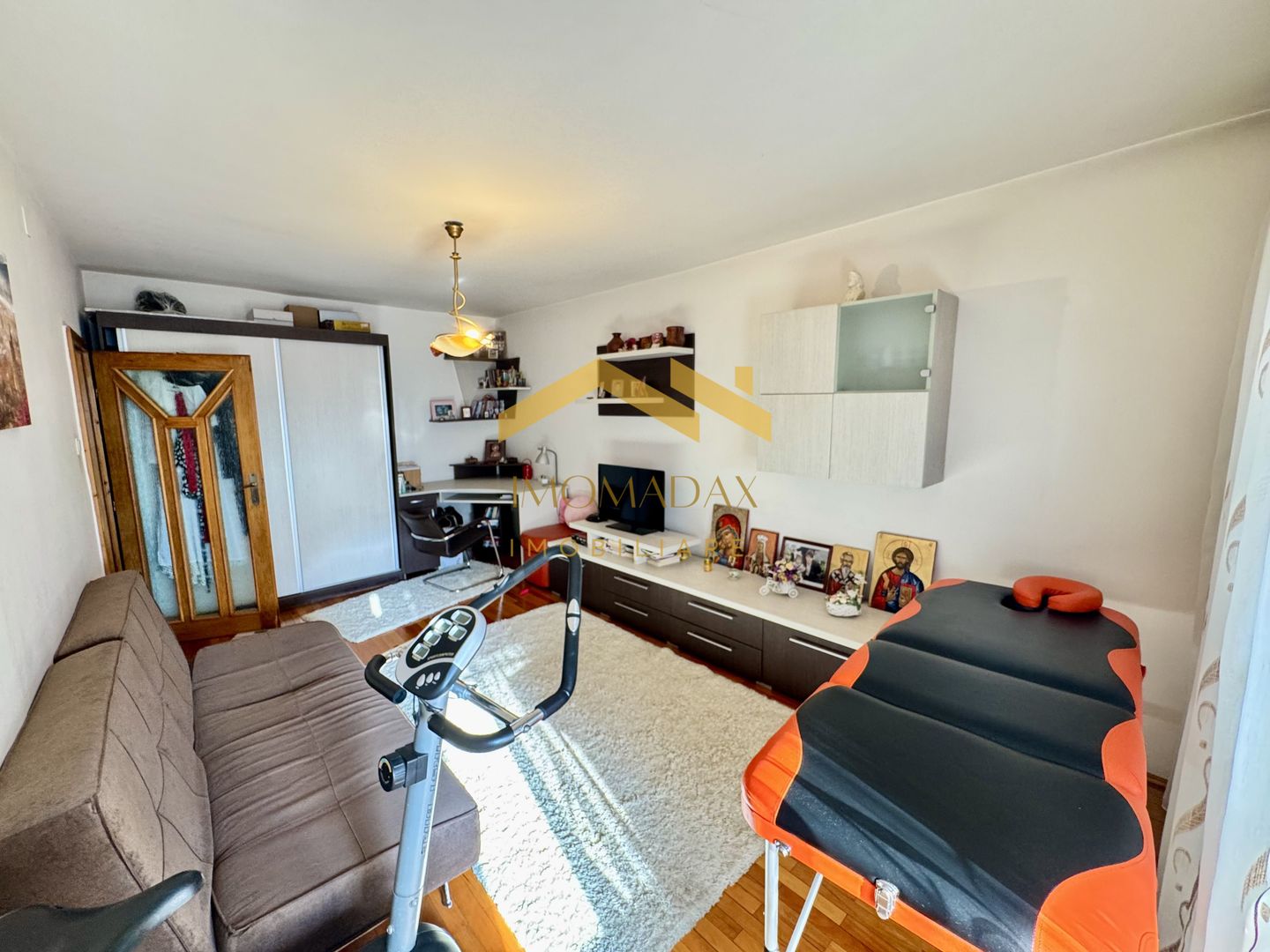 Fabric-3 Camere-Centrala Proprie - Poză 2