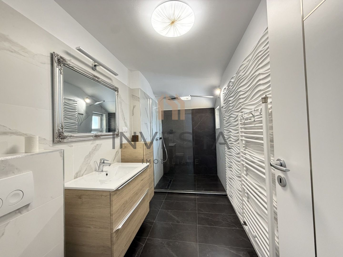 Apartament 2 camere de inchiriat in vila - cartier Europa - Poză 4