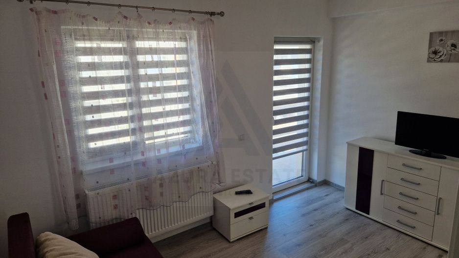 Casa 4 camere 84 mp utili curte privata balcon parcare Zona Triajului - Poză 3